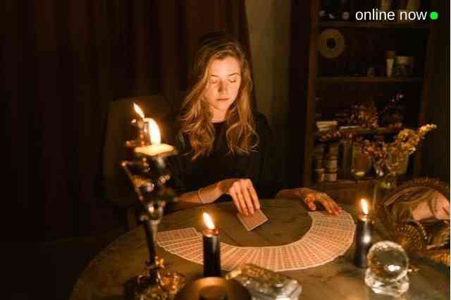 Contact-tarot-reader